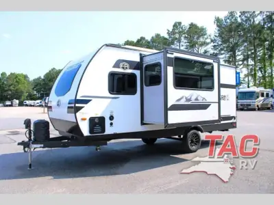 2026 Forest River Surveyor Legend 19MDBLE photo 4