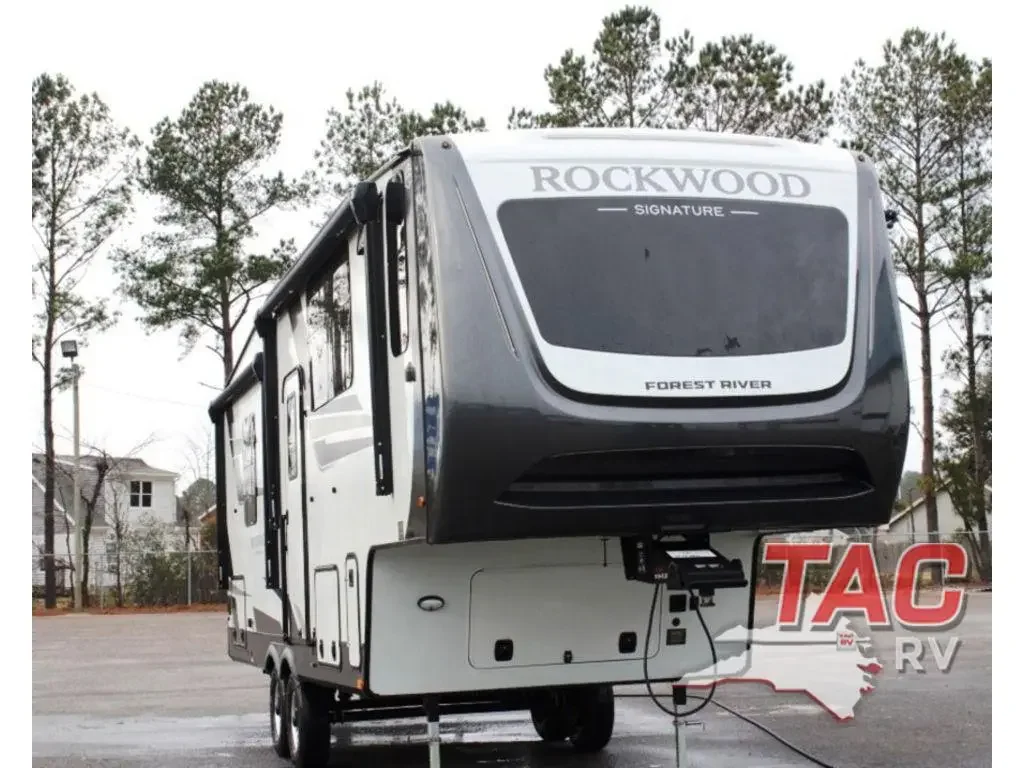 2026 Forest River Rockwood Signature 290SFK exterior