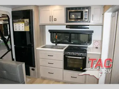 2026 Forest River Rockwood Mini Lite 2515S photo 24
