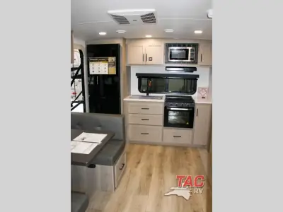 2026 Forest River Rockwood Mini Lite 2515S photo 8