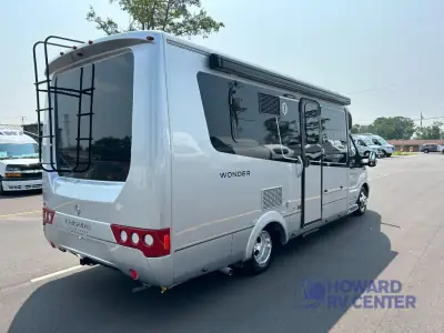 2027 Leisure Travel Wonder 24MBL photo 8
