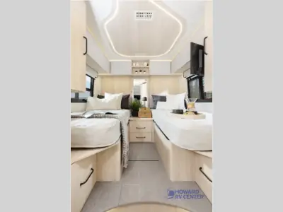 2027 Leisure Travel Unity U24TB photo 8