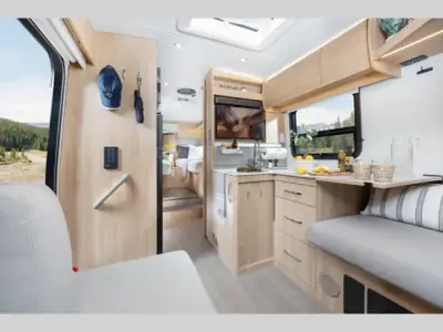 2027 Leisure Travel Wonder 24RTB photo 7