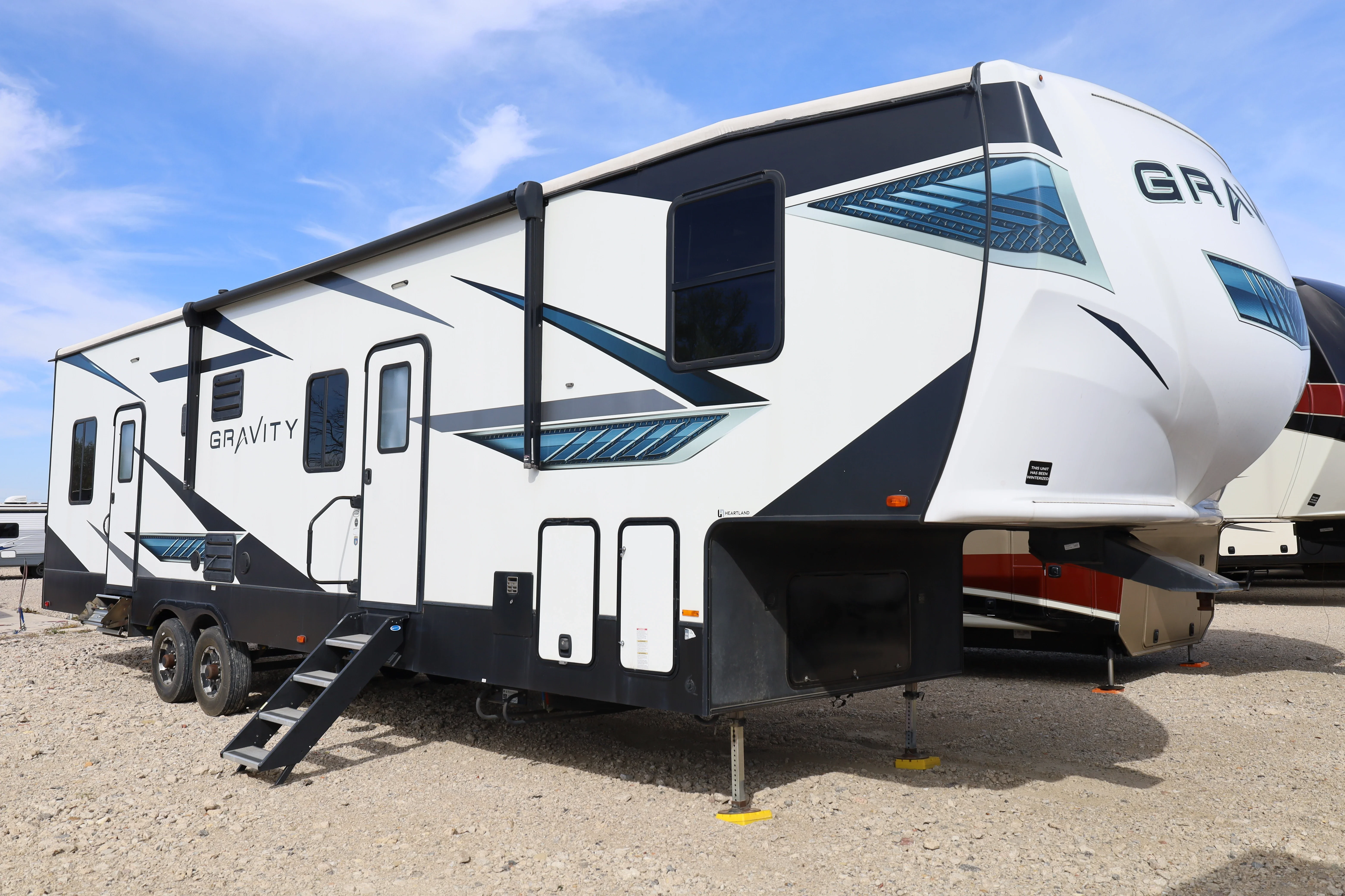 2021 Heartland Gravity GR 3340 exterior