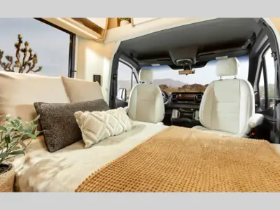 2027 Leisure Travel Unity U24TBX photo 12