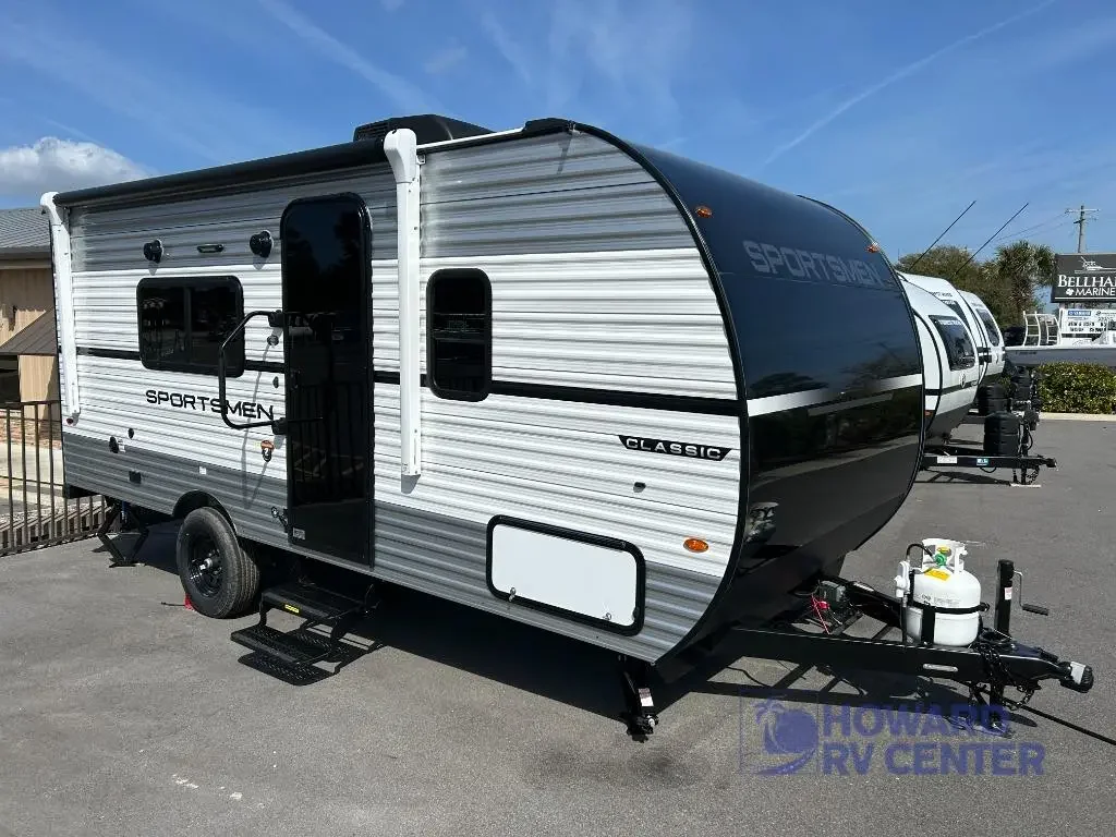 2026 K-Z Sportsmen Classic 170MB exterior