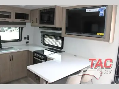 2027 Forest River Rockwood Mini Lite 2523MBR photo 16