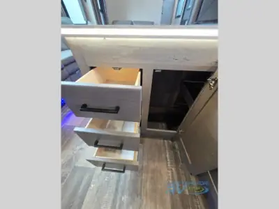 2020 Keystone Raptor 423 photo 44