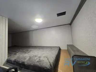 2020 Keystone Raptor 423 photo 20