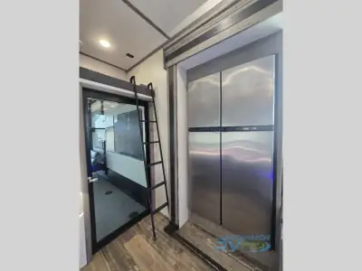 2020 Keystone Raptor 423 photo 19