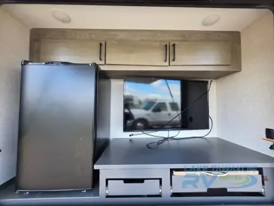 2020 Keystone Raptor 423 photo 56