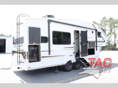 2026 Keystone Cougar Half-Ton 23MLE photo 6