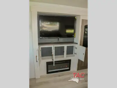 2026 Forest River Grand Surveyor 290RLDS photo 31