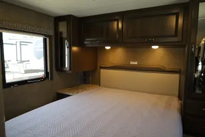 2020 Thor Motor Coach Four Winds 31Y photo 15