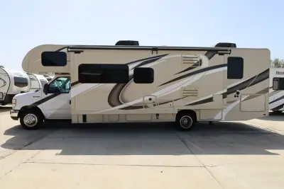 2020 Thor Motor Coach Four Winds 31Y photo 4