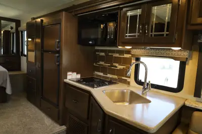 2020 Thor Motor Coach Four Winds 31Y photo 13