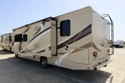 2020 Thor Motor Coach Four Winds 31Y photo 6