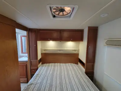 2017 Winnebago Vista 31BE photo 18