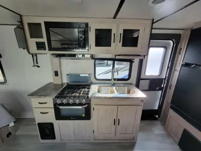 2022 Coachmen Northern Spirit XTR 1840RBX photo 9