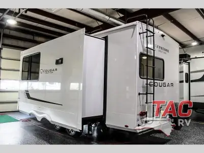 2027 Keystone Cougar Half-Ton 22MLS photo 5