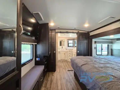 2023 Jayco North Point 382FLRB photo 23