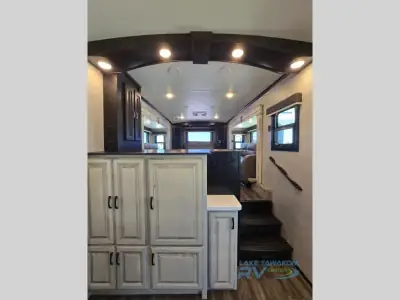 2023 Jayco North Point 382FLRB photo 10