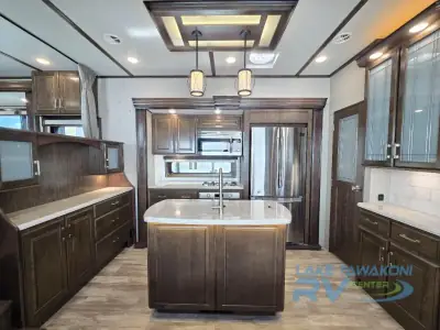 2020 Grand Design Solitude 375RES R photo 14