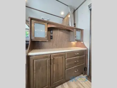 2020 Grand Design Solitude 375RES R photo 15