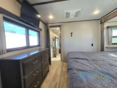 2020 Grand Design Solitude 375RES R photo 31