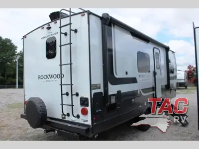 2027 Forest River Rockwood Mini Lite 2523MBR photo 6