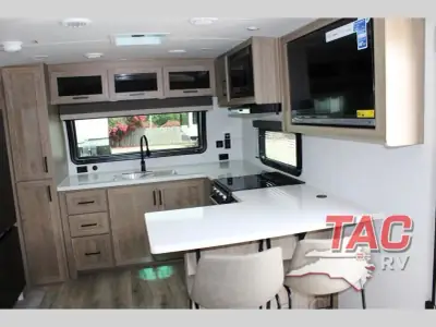2027 Forest River Rockwood Mini Lite 2523MBR photo 10