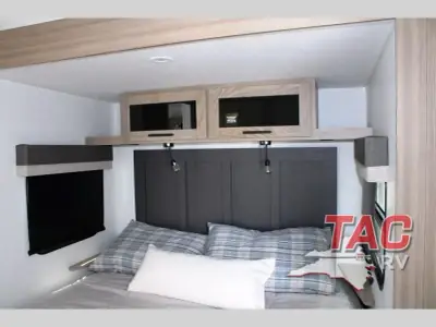 2027 Forest River Rockwood Mini Lite 2523MBR photo 18