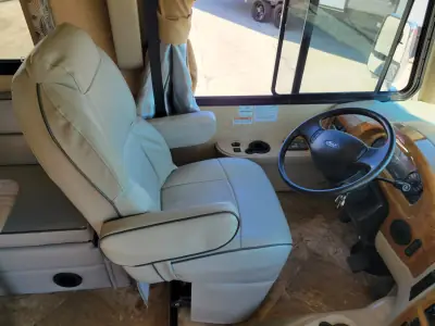 2016 Thor Motor Coach Windsport 27K photo 22