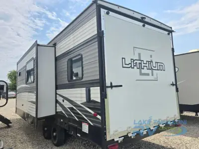 2021 Heartland Lithium 2714 photo 4