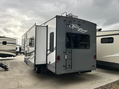 2022 Highland Ridge Roamer 264RLS photo 4