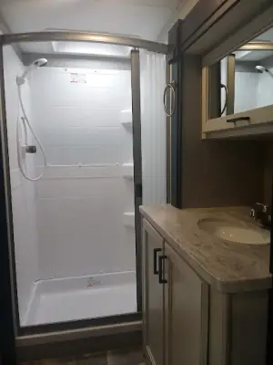 2022 Highland Ridge Roamer 264RLS photo 16