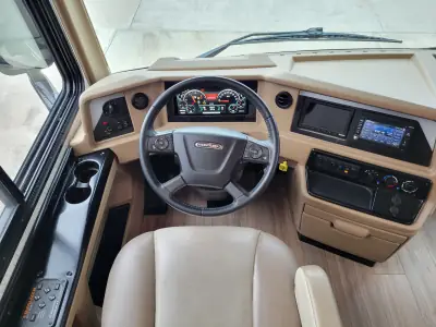 2020 Newmar Kountry Star 3717 photo 23