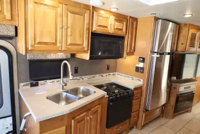 2016 Tiffin Motorhomes Allegro Open Road 32 SA photo 10