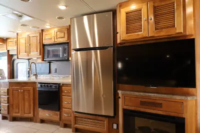 2016 Tiffin Motorhomes Allegro Open Road 32 SA photo 11