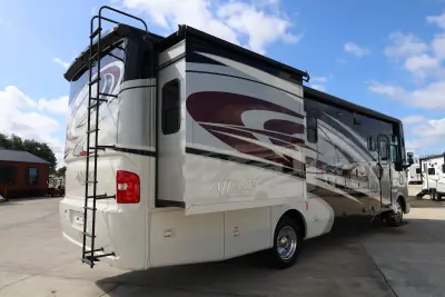 2016 Tiffin Motorhomes Allegro Open Road 32 SA photo 5