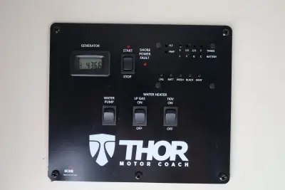 2022 Thor Motor Coach Freedom Elite 22HE photo 25