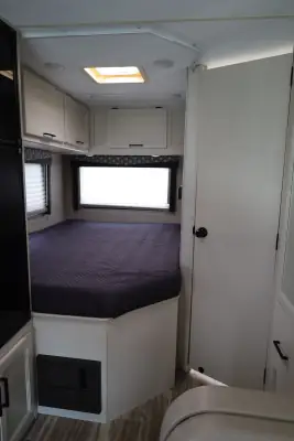 2022 Thor Motor Coach Freedom Elite 22HE photo 13