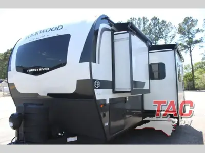 2026 Forest River Rockwood Mini Lite 2513S photo 4