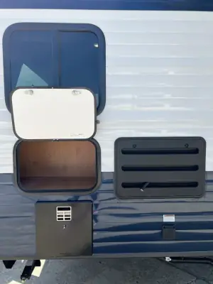 2024 The Old School Trailer 820 photo 18