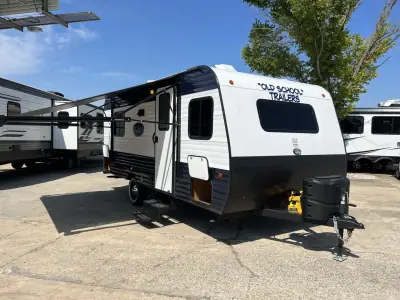 2024 The Old School Trailer 820 photo 3