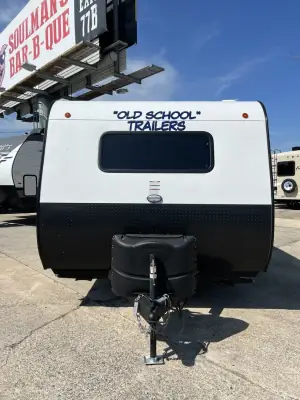 2024 The Old School Trailer 820 photo 4
