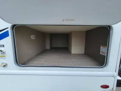 2019 Thor Motor Coach Daybreak 30DB photo 25