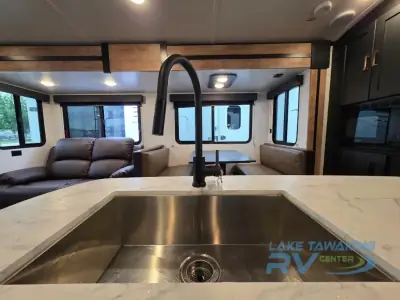 2022 Keystone Outback Ultra Lite 292URL photo 12