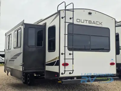 2022 Keystone Outback Ultra Lite 292URL photo 4