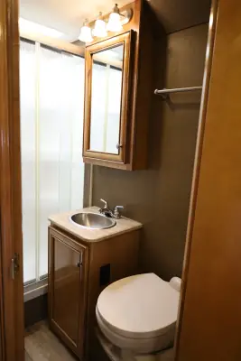 2016 Thor Motor Coach Siesta 24SA Sprinter photo 14